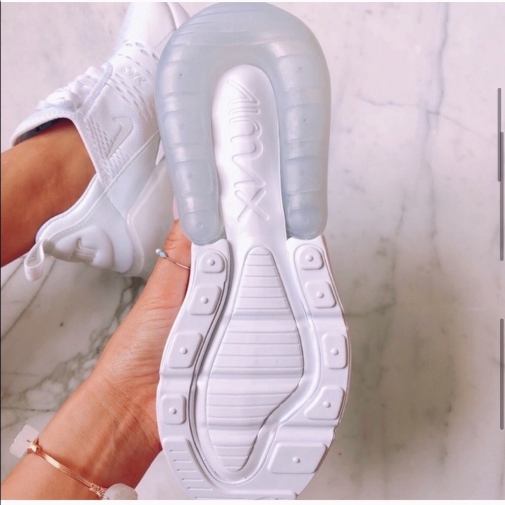 Nike Air Max 270 - Picture 7 of 8